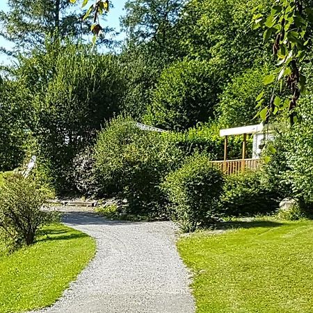 Camping Le Rey Louvie Juzon Exterior photo